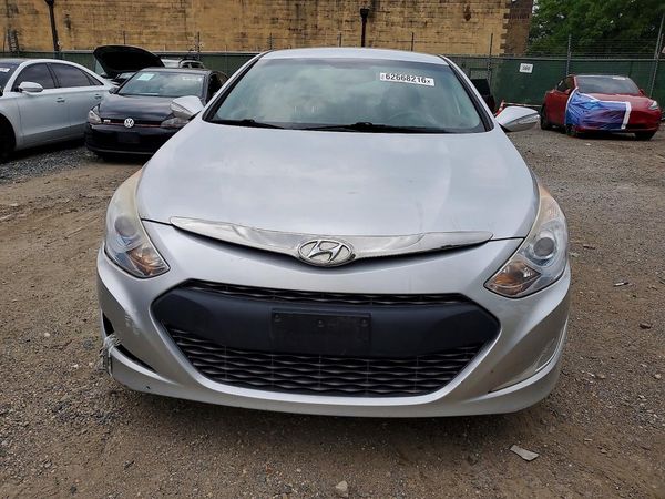 2012 HYUNDAI SONATA