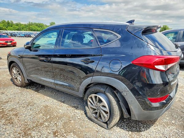 2018 HYUNDAI TUCSON
