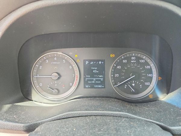 2018 HYUNDAI TUCSON