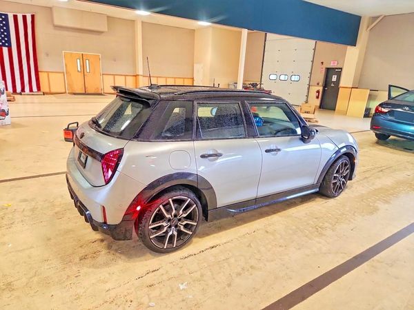 2025 MINI COOPER