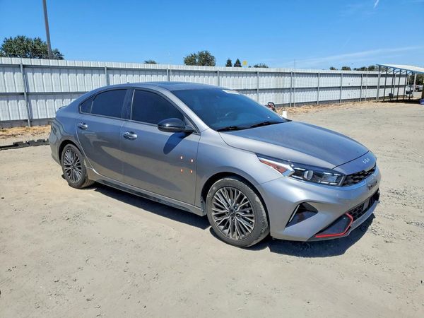 2024 KIA FORTE GT Line