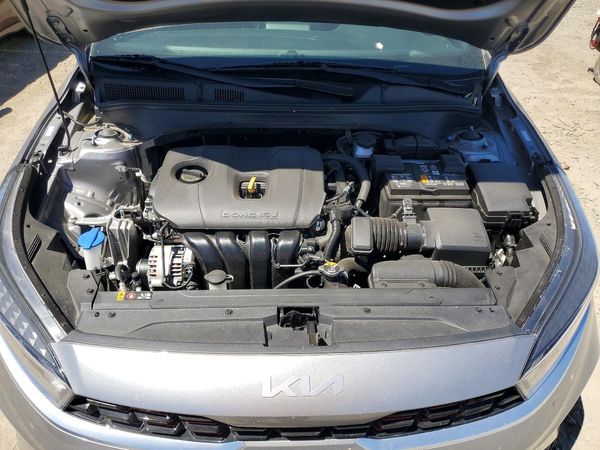 2024 KIA FORTE GT Line