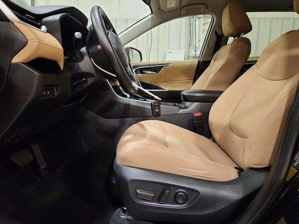 2024 TOYOTA RAV4 XLE — DENT