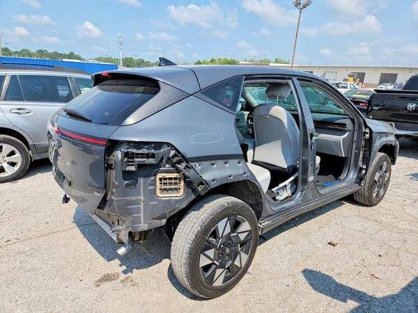 2024 HYUNDAI KONA SEL