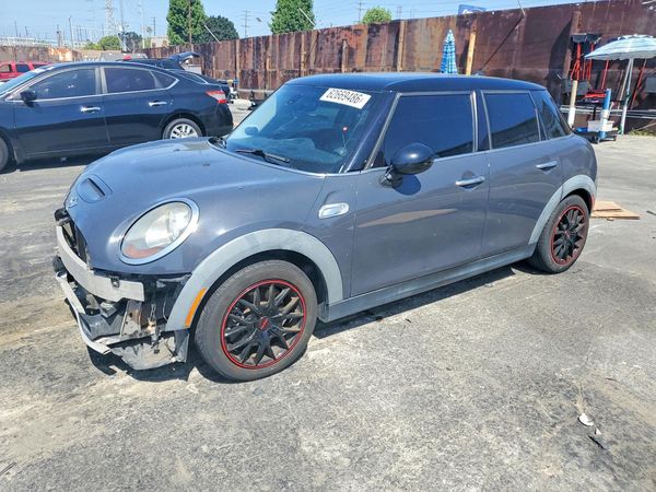2016 MINI COOPER
