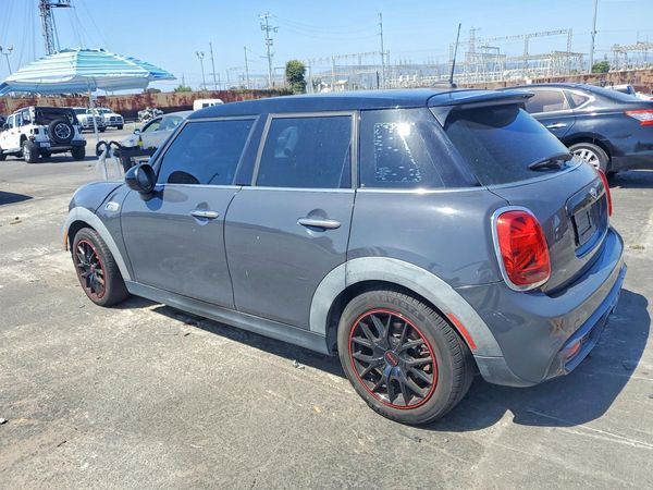 2016 MINI COOPER