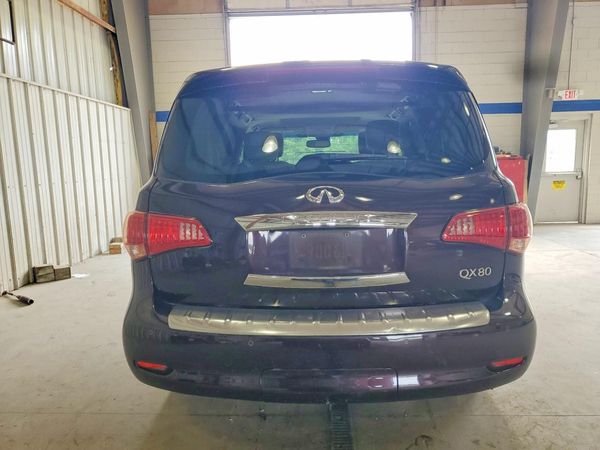 2015 INFINITI QX80