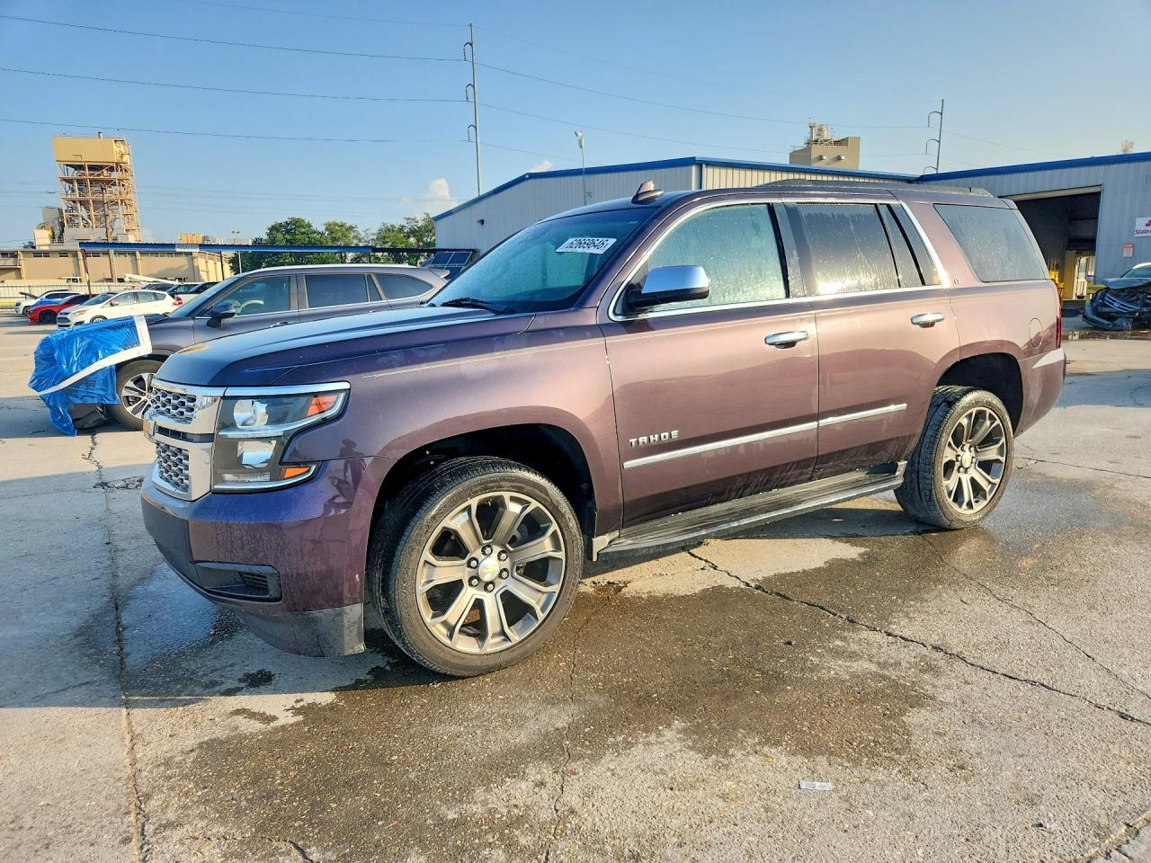 2016 CHEVROLET TAHOE LT — Front 3/4