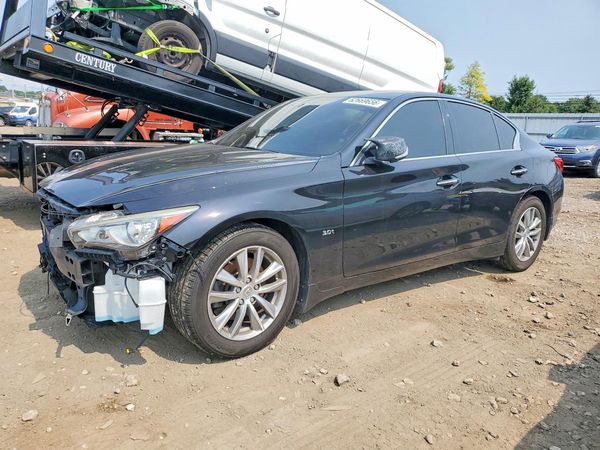 2016 INFINITI Q50