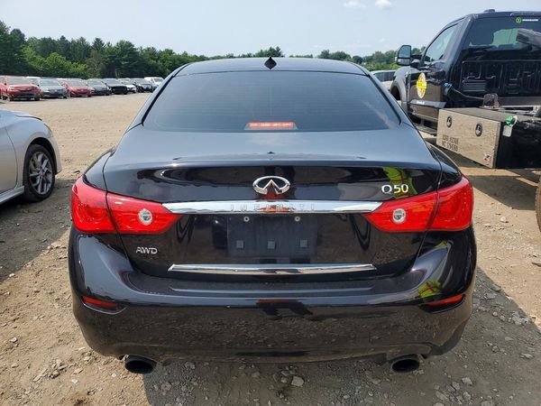 2016 INFINITI Q50