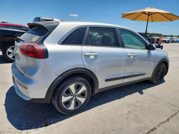 2017 KIA NIRO FE / LX / LX Tech