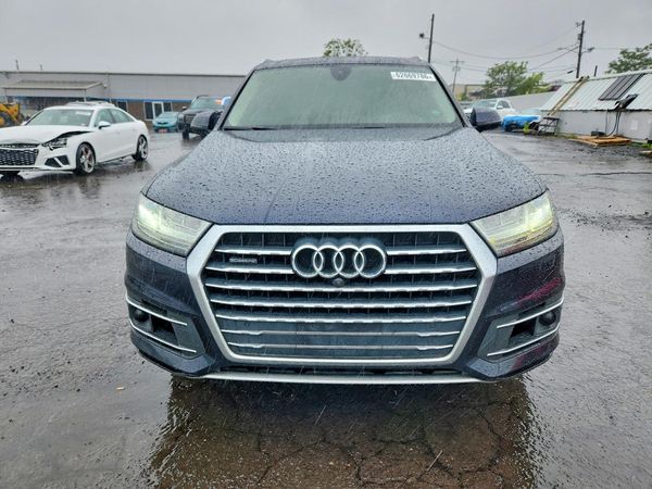 2017 AUDI Q7