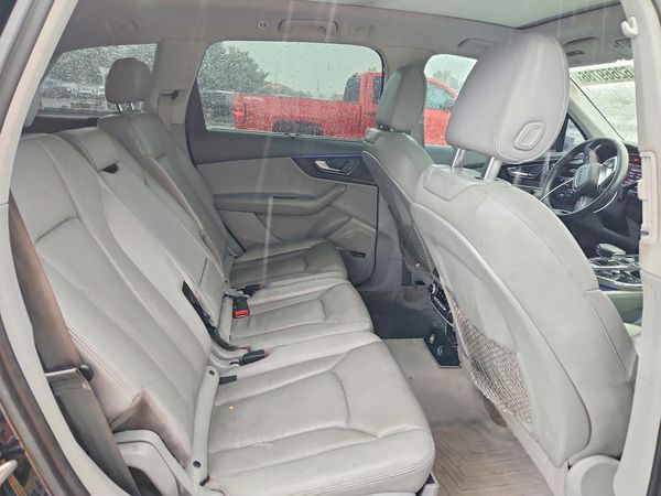 2017 AUDI Q7