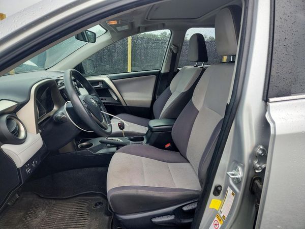 2015 TOYOTA RAV4 XLE (M Grade)