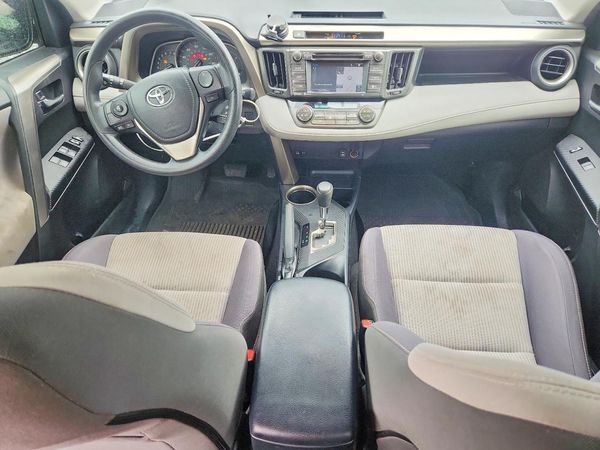 2015 TOYOTA RAV4 XLE (M Grade)