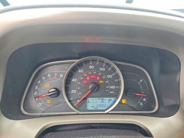 2015 TOYOTA RAV4 XLE (M Grade)