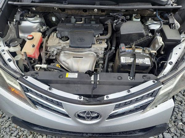 2015 TOYOTA RAV4 XLE (M Grade)