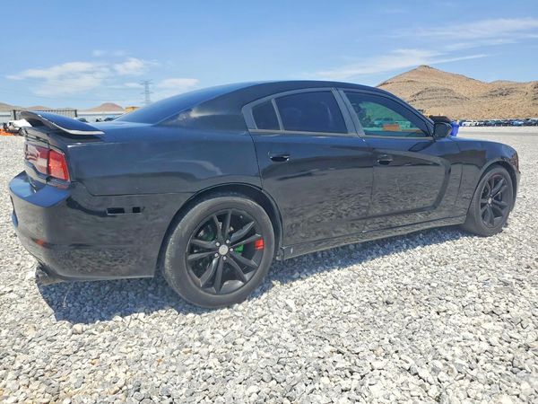 2014 DODGE CHARGER SE