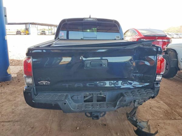 2019 TOYOTA TACOMA SR5