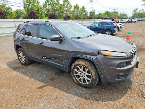2016 JEEP CHEROKEE LATITUDE 4X4