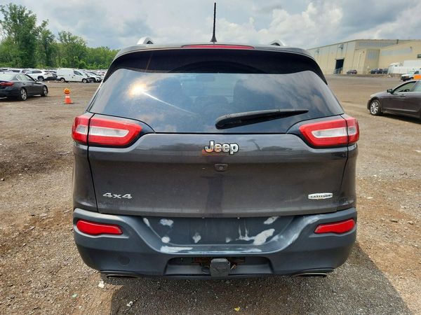 2016 JEEP CHEROKEE LATITUDE 4X4