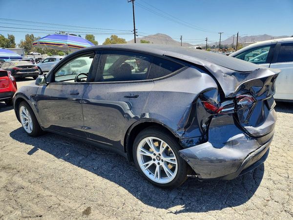 2021 TESLA MODEL  Y
