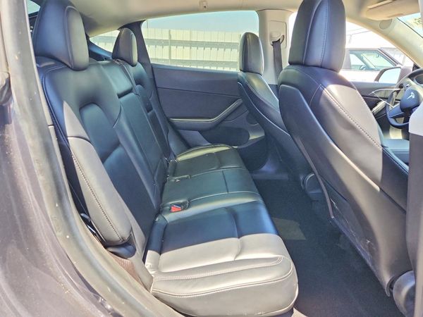2021 TESLA MODEL  Y