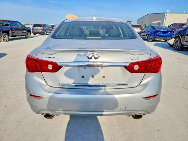 2015 INFINITI Q50