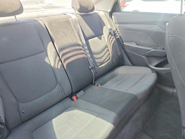2019 HYUNDAI ACCENT