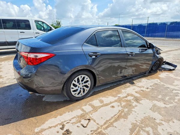 2019 TOYOTA COROLLA