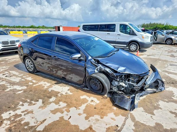 2019 TOYOTA COROLLA