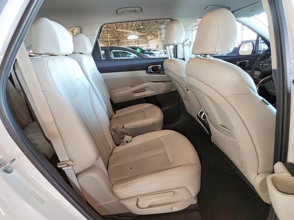 2023 KIA SORENTO EX