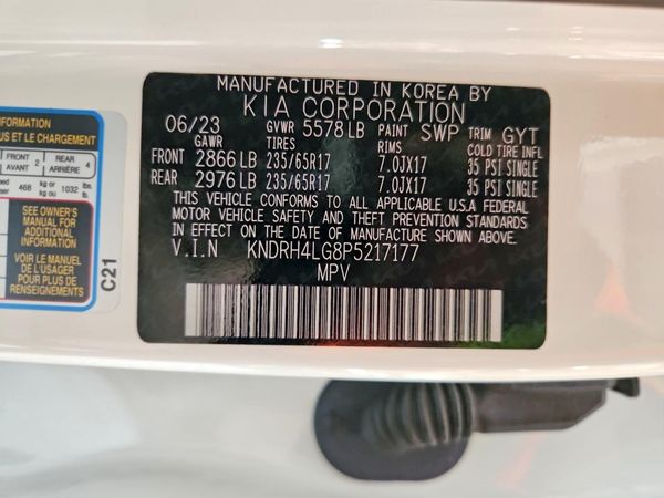 2023 KIA SORENTO EX