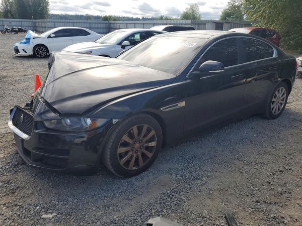 2019 JAGUAR XE