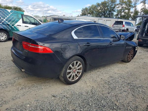 2019 JAGUAR XE