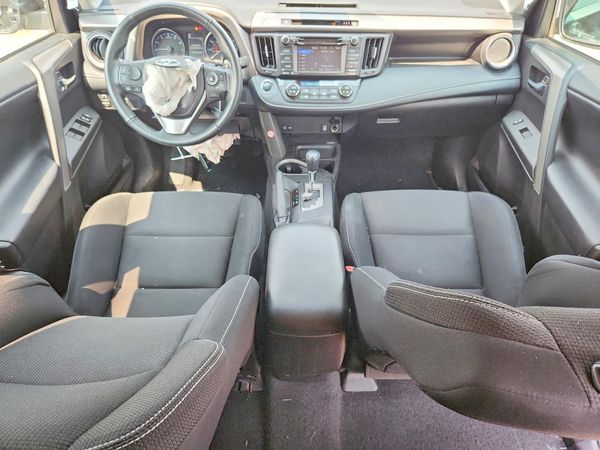 2018 TOYOTA RAV4 Adventure/XLE