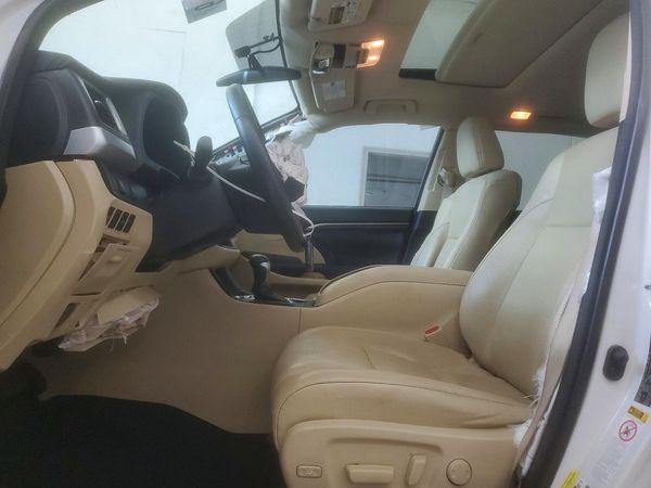 2016 TOYOTA HIGHLANDER Base/Hybrid
