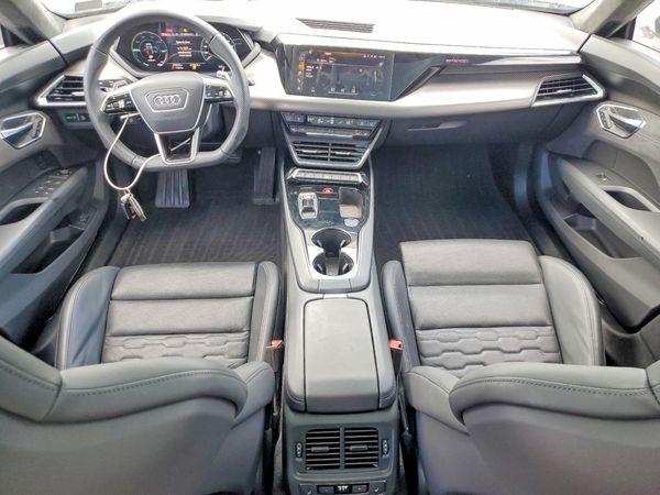 2024 AUDI E-TRON GT quattro Prestige