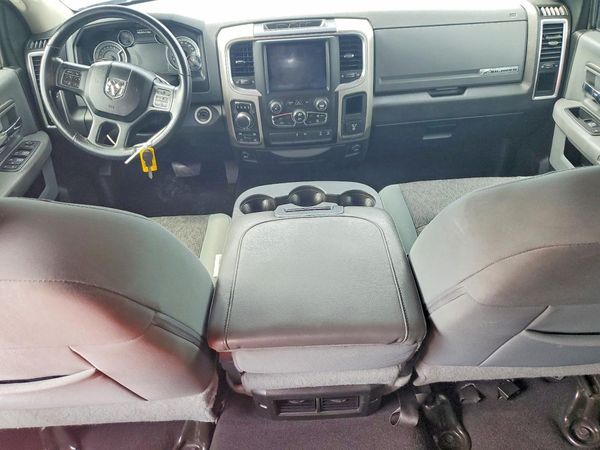 2019 RAM 1500 CLASSIC SLT