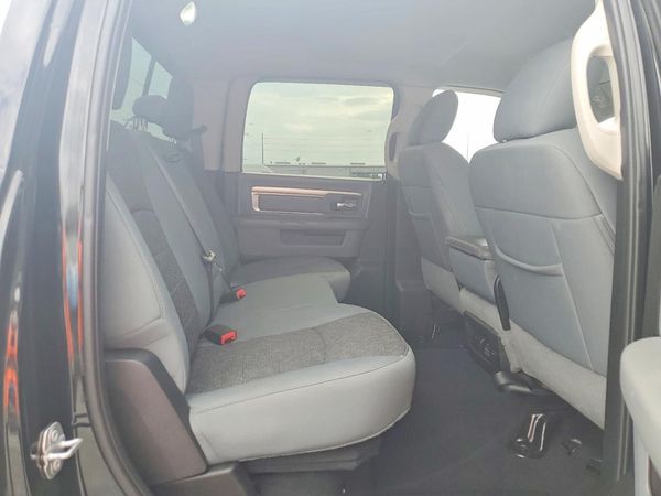 2019 RAM 1500 CLASSIC SLT