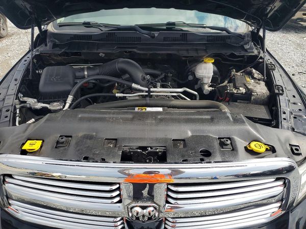 2019 RAM 1500 CLASSIC SLT
