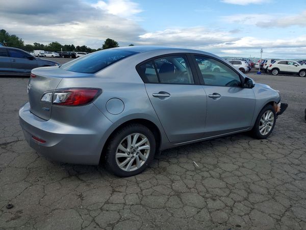 2013 MAZDA 3 Touring/GS