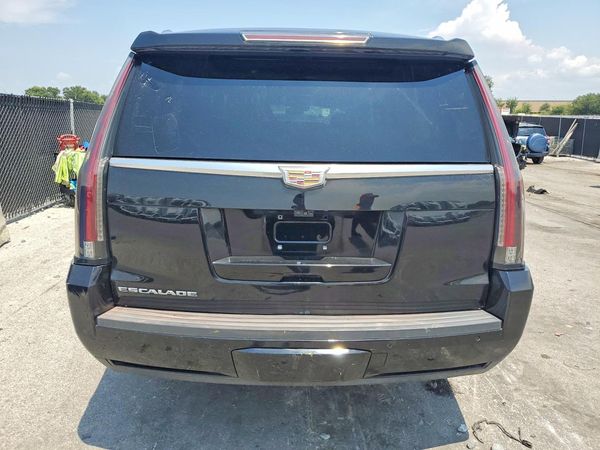 2017 CADILLAC ESCALADE ESV Premium Luxury