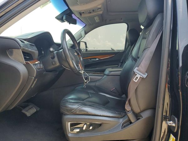 2017 CADILLAC ESCALADE ESV Premium Luxury