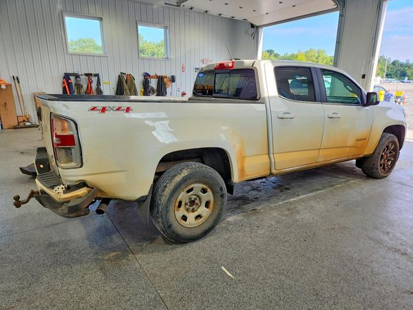 2017 CHEVROLET COLORADO LT