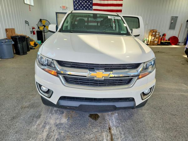 2017 CHEVROLET COLORADO LT