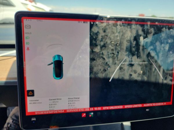 2021 TESLA MODEL 3