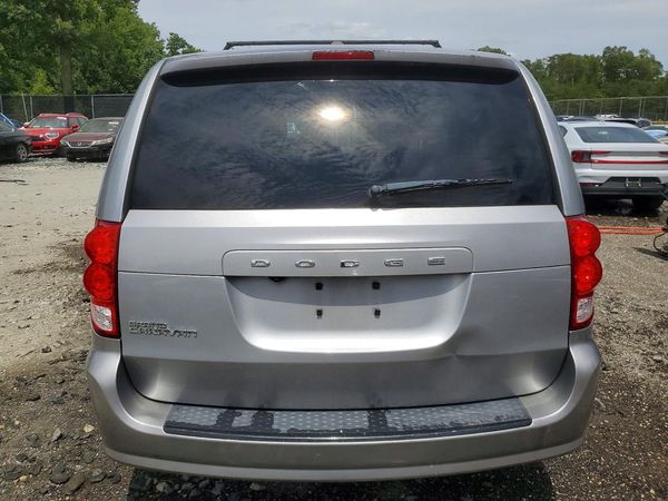 2019 DODGE GRAND CARAVAN SE