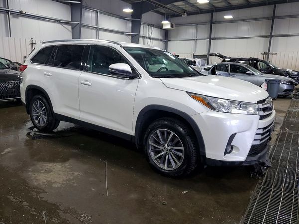 2019 TOYOTA HIGHLANDER SE/XLE
