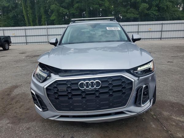 2022 AUDI Q5